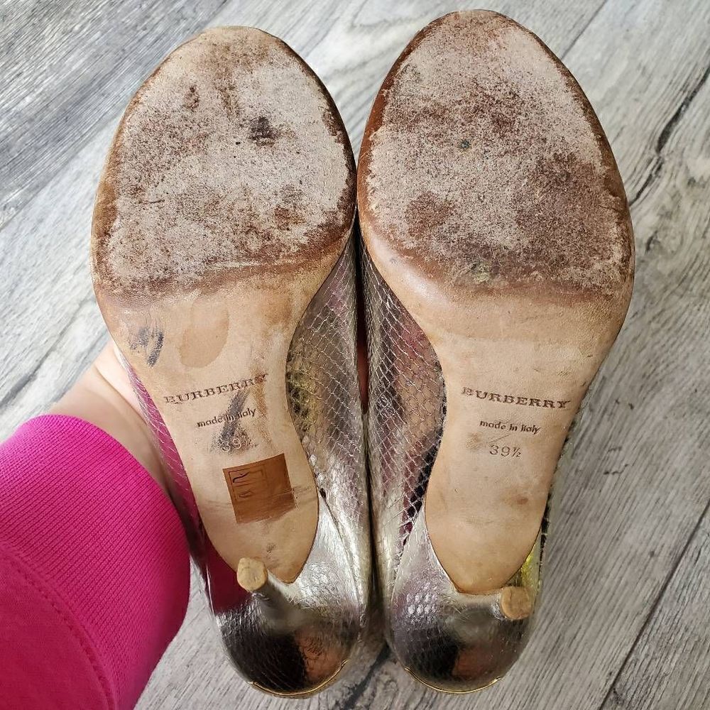 ‎Burberry Silver Snakeskin Peep Toe Pumps Size 39.5 9.5 - Picture 7 of 8